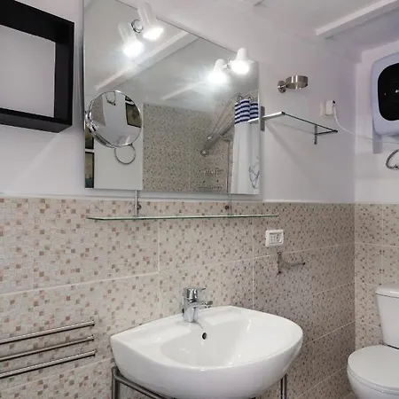 El Rinconcito: Cozy Space In A Seaside Village Apartment *